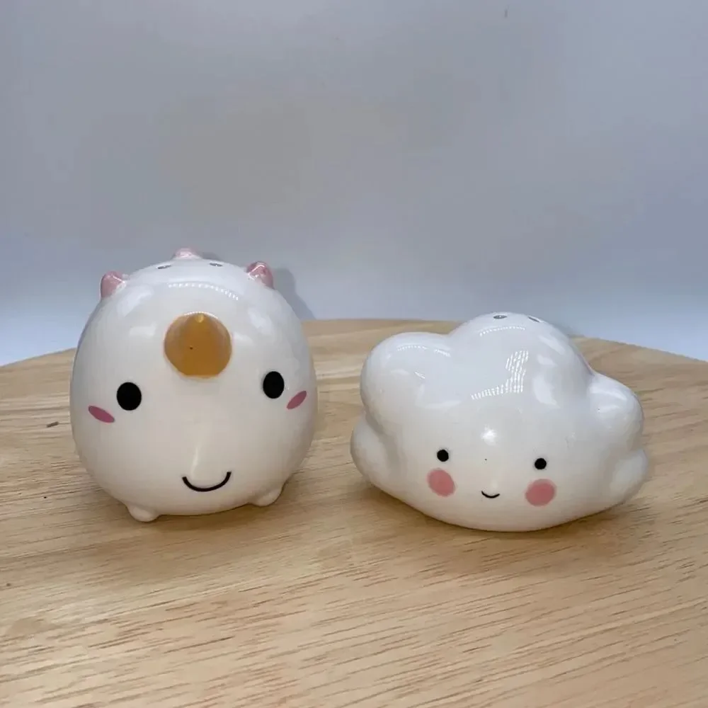 Smoko Inc Unicorn and Cloud Ceramic Salt and Pepper Shakers